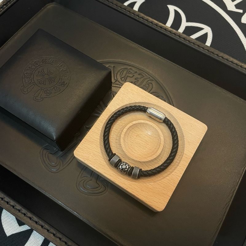 Ch*0me He**ts bracelets